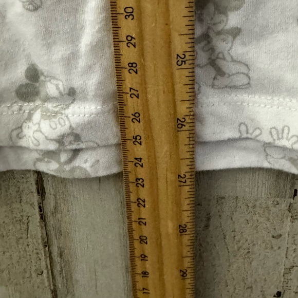 Disney Mickey Mouse Tee Shirt‎ Medium - Picture 5 of 6